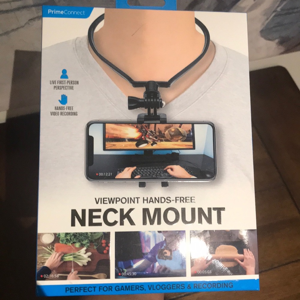 New! VLOG Neck Mount